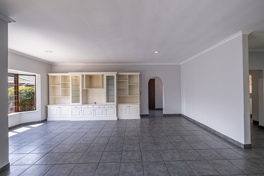 3 Bedroom Property for Sale in Summerstrand Eastern Cape